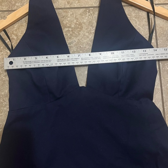 Halston Heritage Navy Halter Dress, Midnight size NWOT Size 2 - Picture 9 of 11